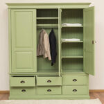 Aktiv Moebel.de – Landhaus Kleiderschrank Dielenschrank Within Retro Kleiderschrank