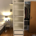 Ikea Pax Kleiderschrank In Weiß Mit 2 Schubladen Und Verstellbaren Brettern Within Kleiderschränke Bei Ikea