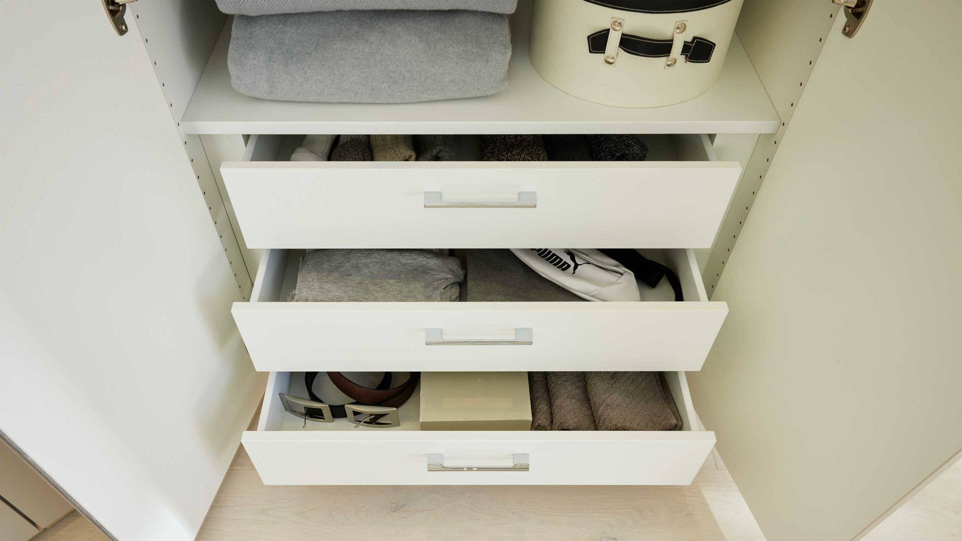 Interliving Kleiderschrank Serie 1207 – Innenschubladen, Drei Schubladen -  Breite Ca. 90 Cm for Innenschubkasten Kleiderschrank