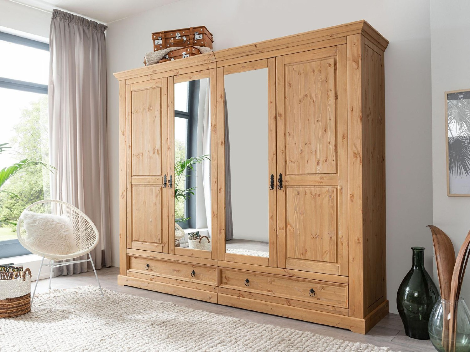 Kleiderschrank 4-Türig Aus Kiefer 254 X 215 X 62 Cm with regard to Kleiderschrank 4 Türig