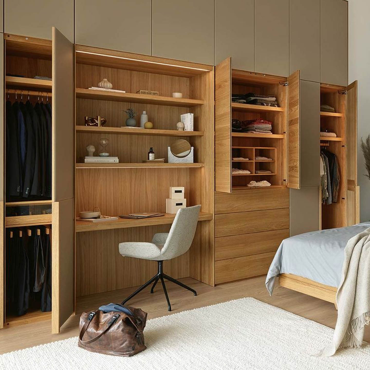Kleiderschrank Lunetto Von Team7 | Möbel Braum Bad Homburg regarding Team 7 Kleiderschrank