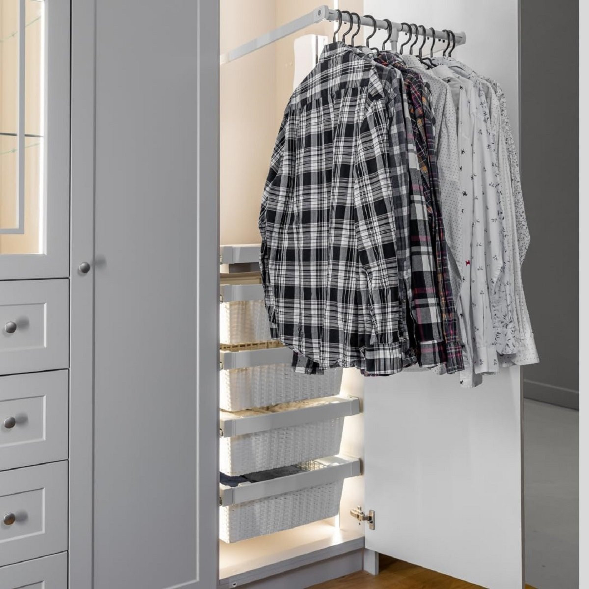 Kleiderschrank-Organizer Schranklift Kleiderlift Garderobenlift Verstellbar  Kleiderstange regarding Kleiderschrank Stange