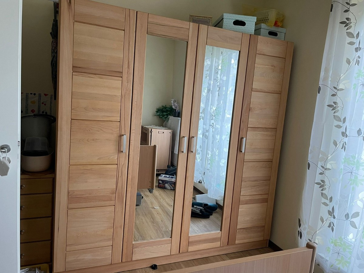 Markenlose Kleiderschränke Aus Massivholz Mit Kleiderstange Online regarding Kleiderschrank Massivholz Gebraucht