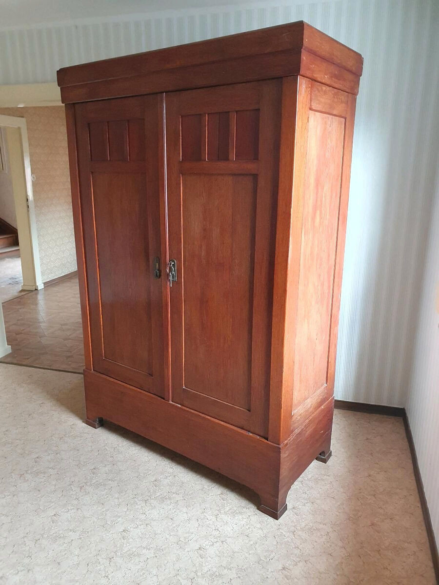 Markenlose Kleiderschränke Aus Massivholz Mit Kleiderstange Online with regard to Kleiderschrank Massivholz Gebraucht