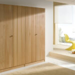 Massivholzkleiderschrank Inside Real Kleiderschrank