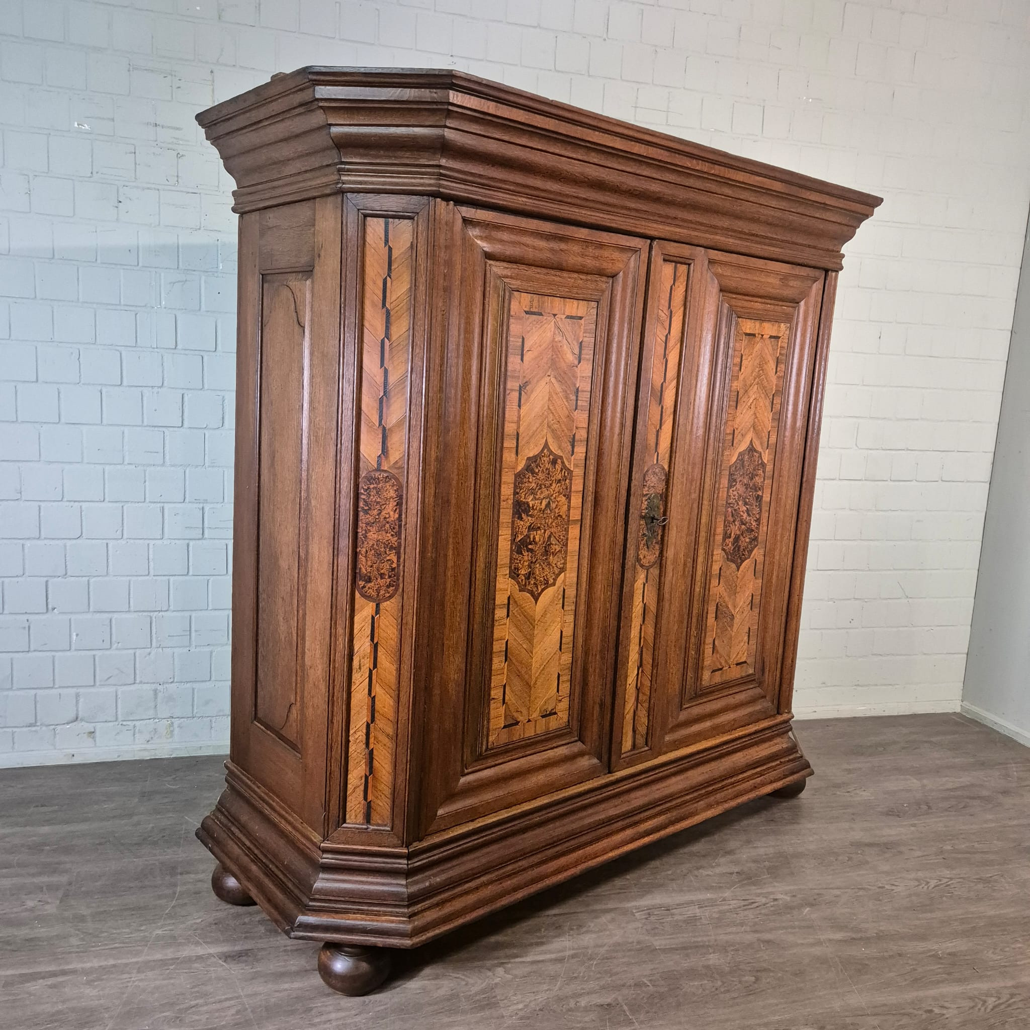 Schrank Kleiderschrank Barock 1780 Eiche Nussbaum with Kleiderschrank Gebraucht
