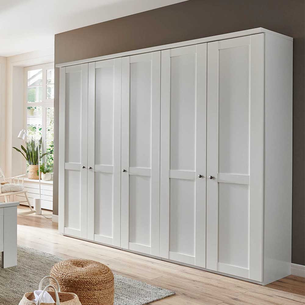 Weißer Kleiderschrank 5-Türig Flinn Höhe: 216 / Tiefe: 58 regarding Kleiderschrank In Weiß